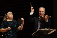 011_20260219_kurtag100_DSC01276-Custom